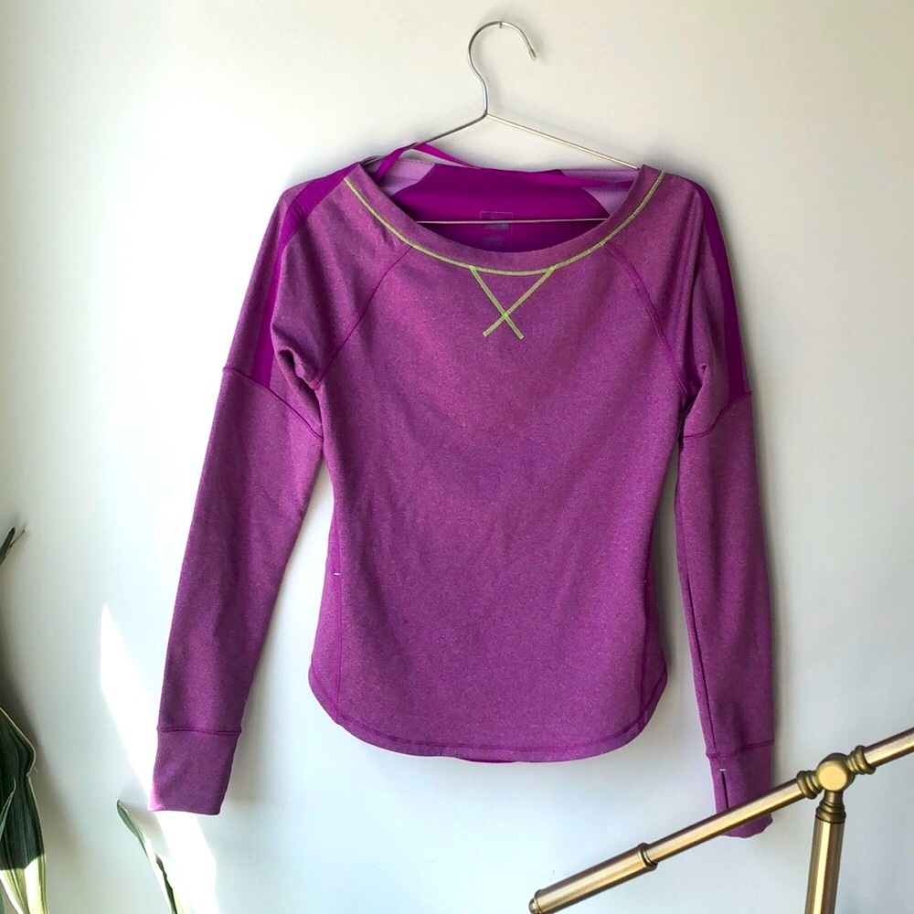 The Northface Running shirt. XS